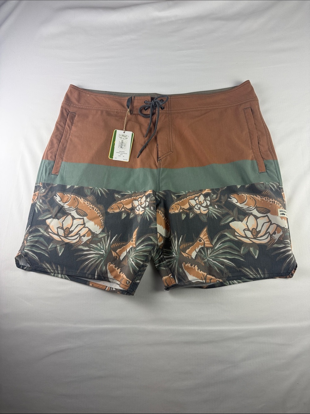 Marsh Spring Magnolia Shorts Men's Size 40 Outdoor Fishing Hiking Shorts NWT